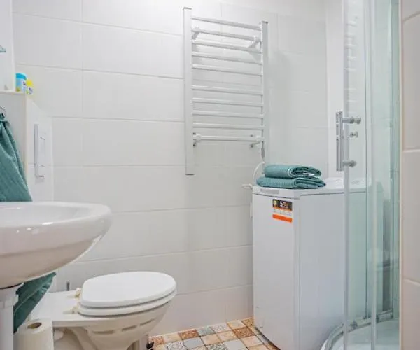 Cosy Gallery Flat In Akacfa St. * Budapesta